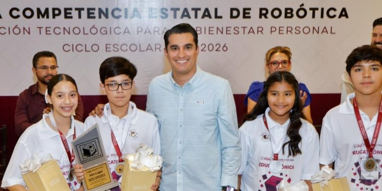 Gobierno de Sonora fomenta interés por la innovación y tecnología como herramientas para crear soluciones