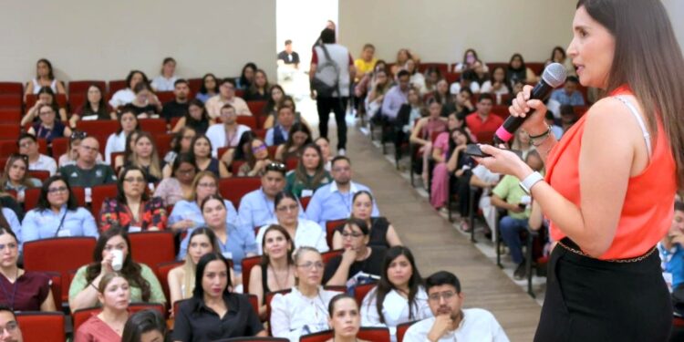 Inicia Isssteson Simposio Estatal de Actualización en Diabetes Tipo 1